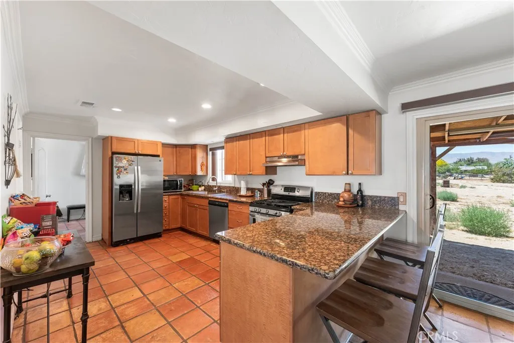 Additional image 13 of 11138 E Avenue R2, Littlerock, CA 93543