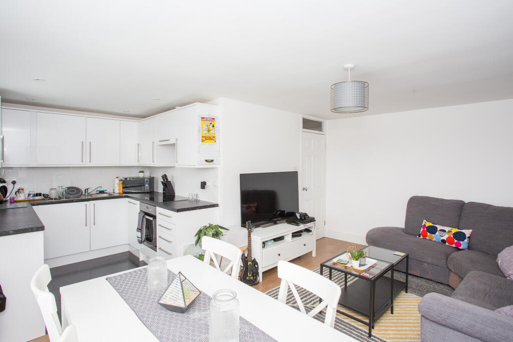 Additional image 7 of Meadow Close, London Colney, St Albans, Herts, AL2