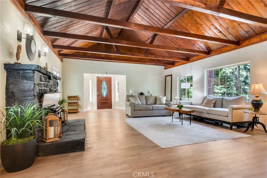 Additional image 8 of 901 Ca-173, Lake Arrowhead, CA 92352