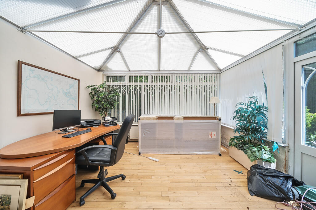 Additional image 12 of 28 High Street, St. Albans, AL2