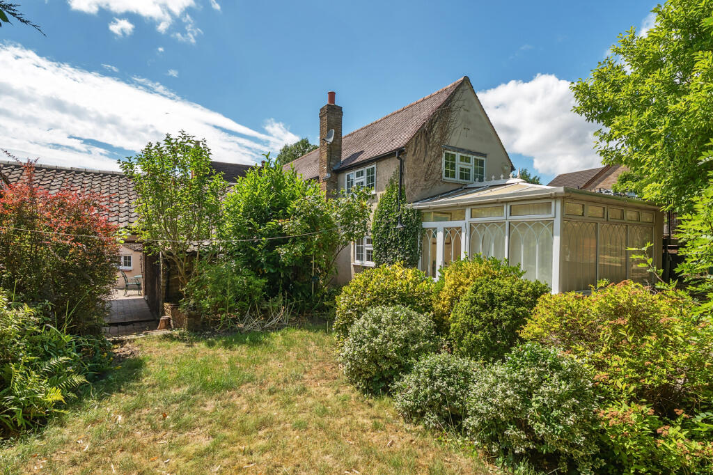 Additional image 13 of 28 High Street, St. Albans, AL2