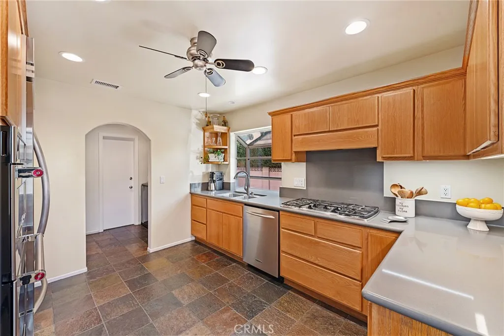 Additional image 10 of 1116 W 21st Street, Santa Ana, CA 92706