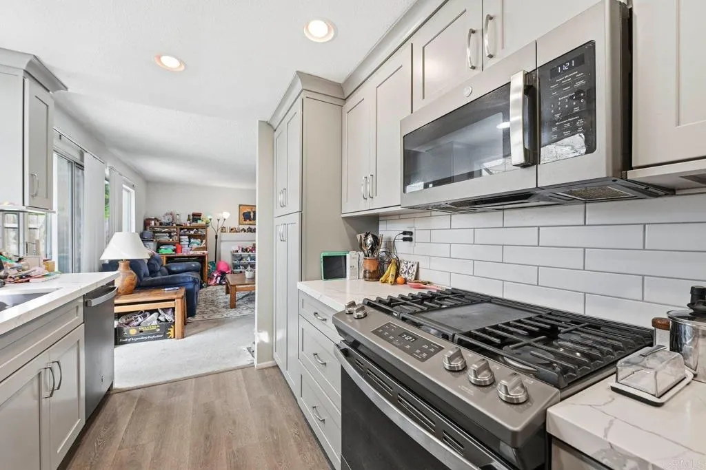 Additional image 21 of 11275 Pinestone Court, San Diego, CA 92128