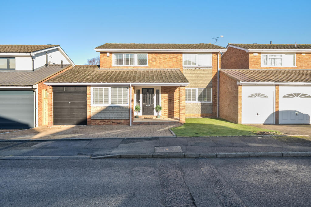 Additional image 22 of Carpenders Close, Harpenden, AL5