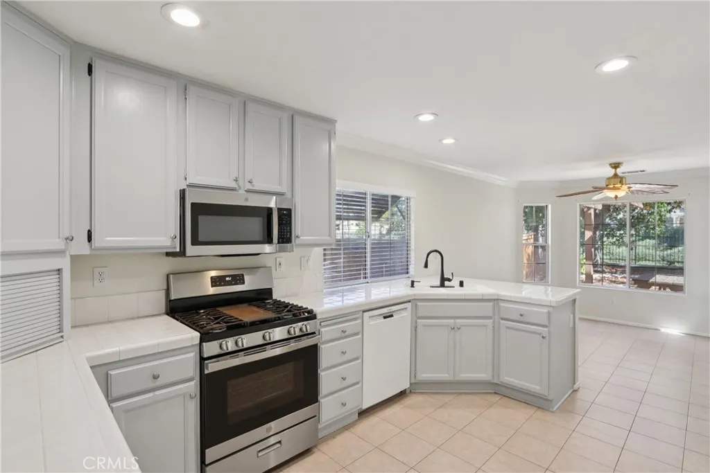 Additional image 5 of 31938 Calle Tiara S, Temecula, CA 92592