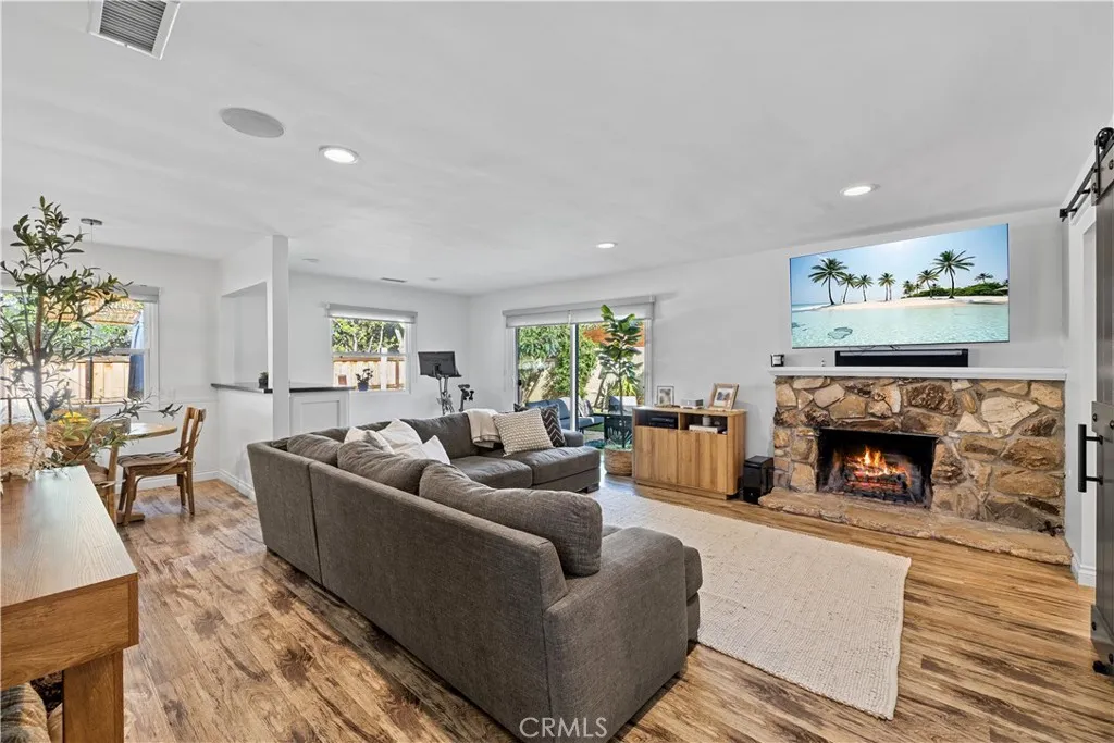 Additional image 5 of 2195 Harwood St N, Orange, CA 92865