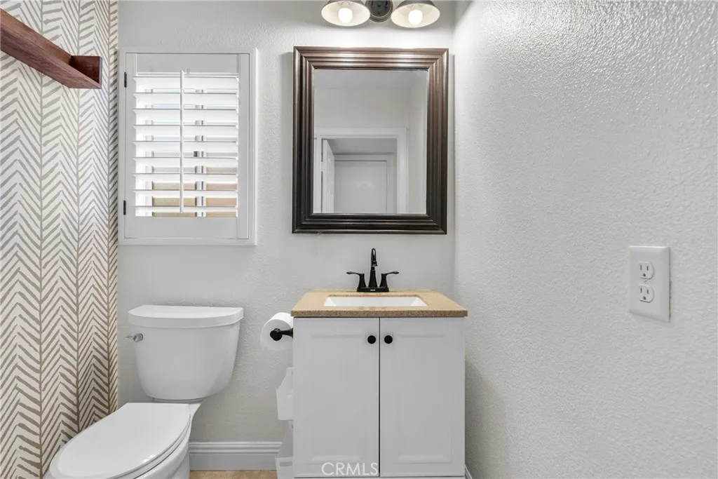 Additional image 45 of 21625 Farmington Ln, Saugus, CA 91350