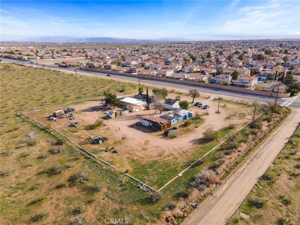 Additional image 10 of 11522 Mojave Drive, Adelanto, CA 92301