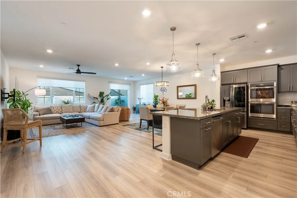 Additional image 5 of 565 Hudson Way, Rialto, CA 92377