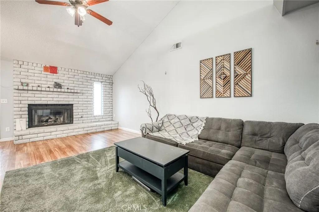 Additional image 45 of 6189 N Cleo Avenue, Fresno, CA 93722