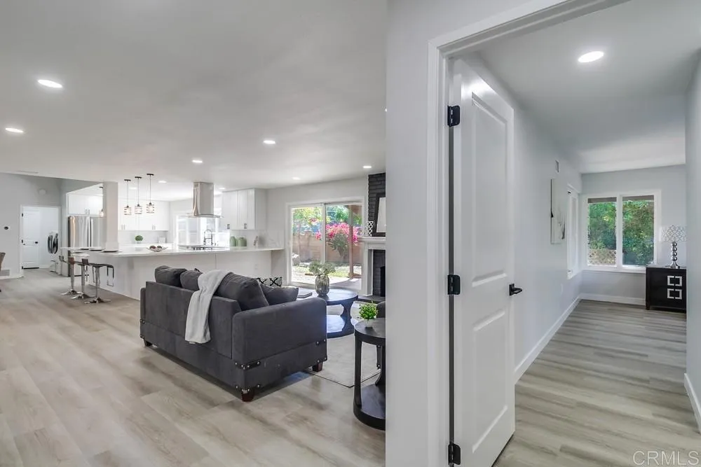 Additional image 99 of 12580 Oaks North Drive, San Diego, CA 92128