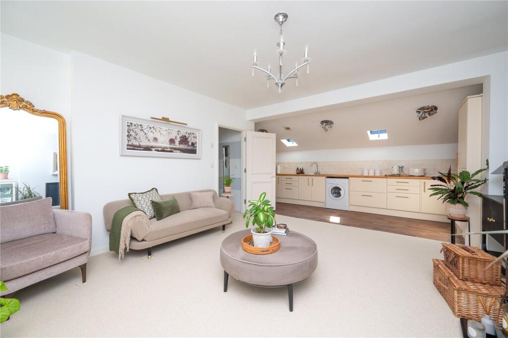 Additional image 5 of Park Street, St. Albans, Hertfordshire