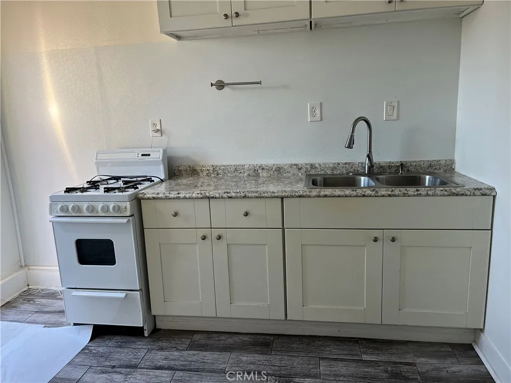 Additional image 13 of 524 S Magnolia Ave, Anaheim, CA 92804