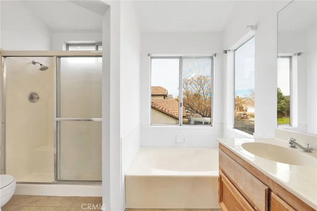 Additional image 100 of 12734 Trotters Lane, Victorville, CA 92392