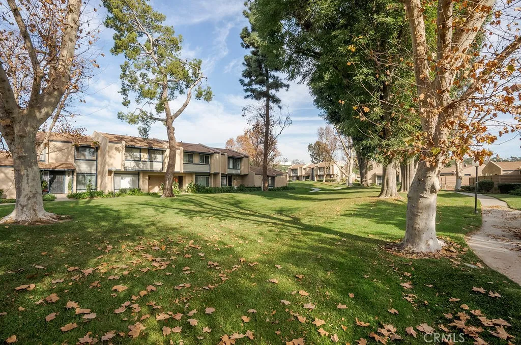 Additional image 45 of 1903 S Summerplace Unit 15, West Covina, CA 91792