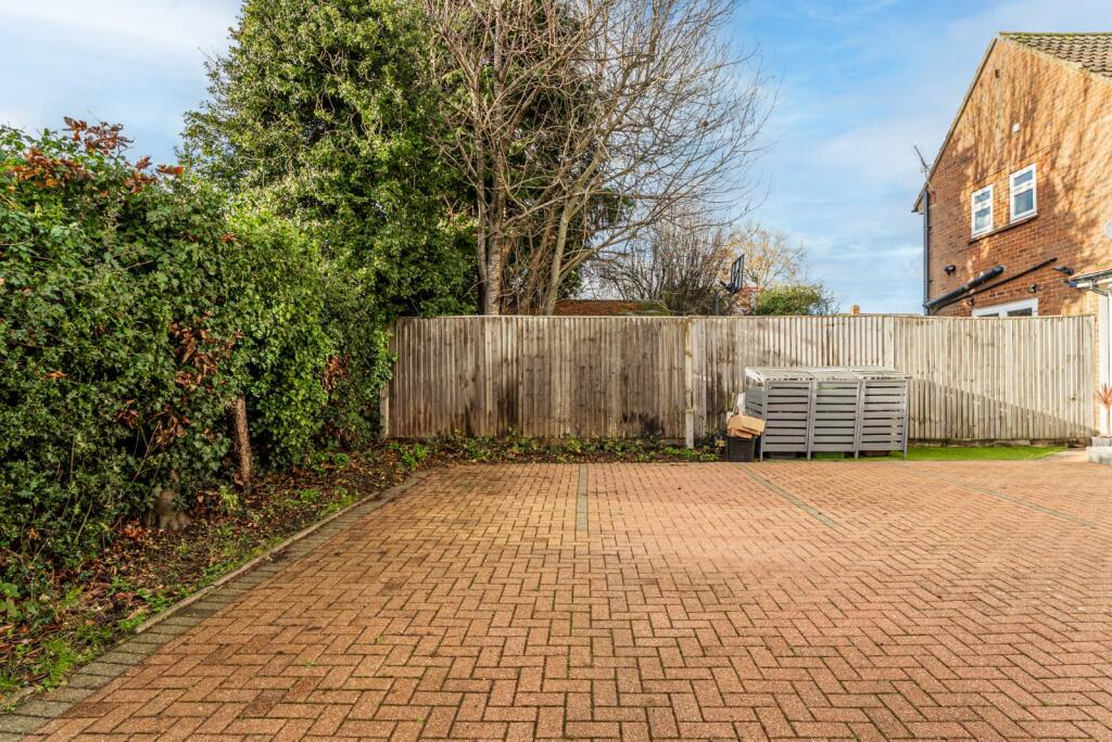 Additional image 12 of Tippendell Lane, St. Albans, Hertfordshire, AL2
