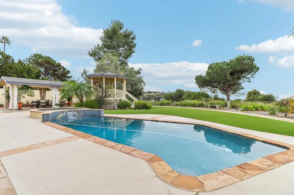 Additional image 75 of 240 Camino Del Cerro Grande, Bonita, CA 91902