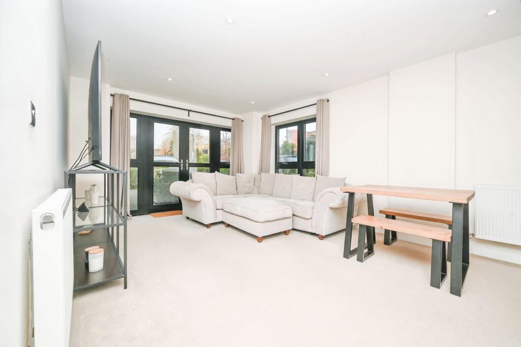 Additional image 3 of Bessemer Road, WELWYN GARDEN CITY