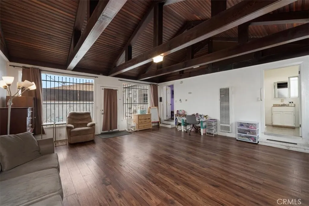 Additional image 62 of 1701 N Pearl Avenue, Compton, CA 90221