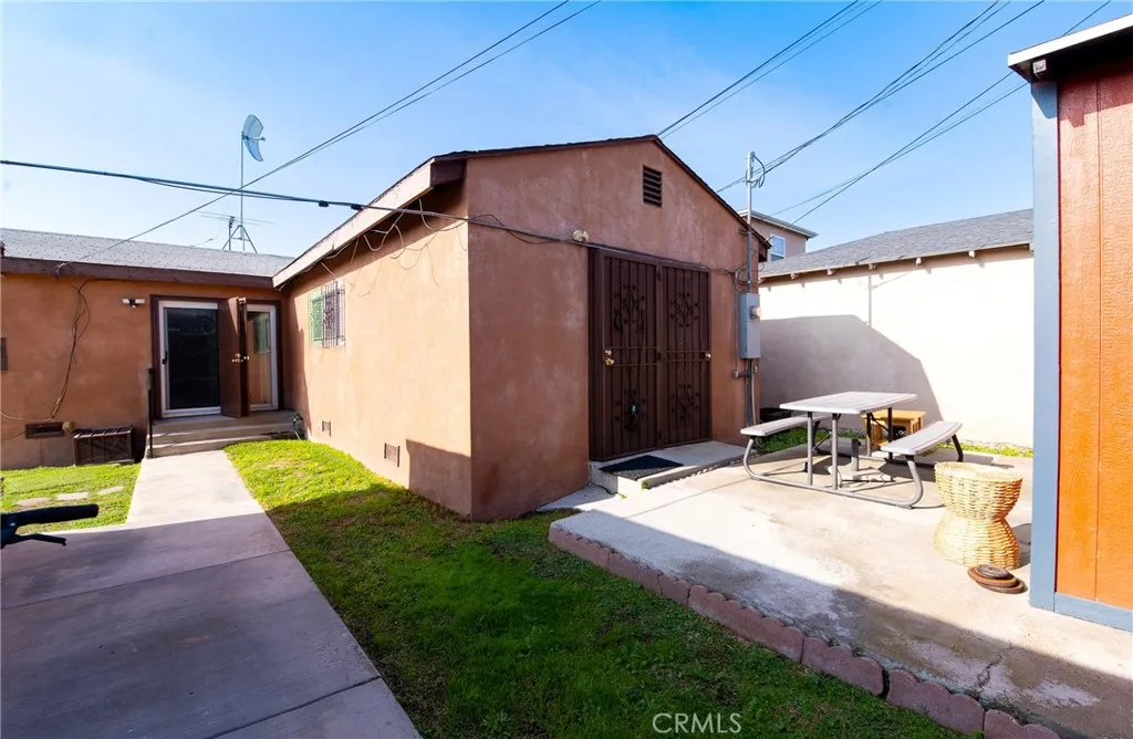 Additional image 80 of 10520 Ruthelen, Los Angeles, CA 90047