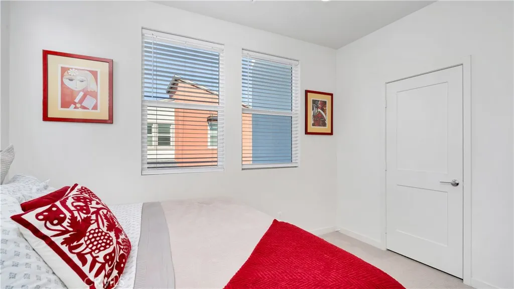 Additional image 20 of 125 Allusion, Irvine, CA 92618