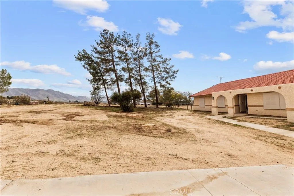 Additional image 44 of 20575 Lupine Street, Apple Valley, CA 92308