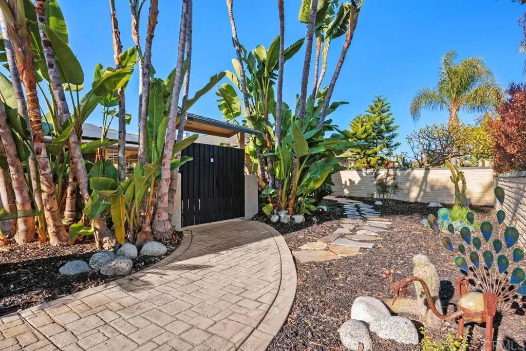Additional image 3 of 2303 Snead Drive, Oceanside, CA 92056