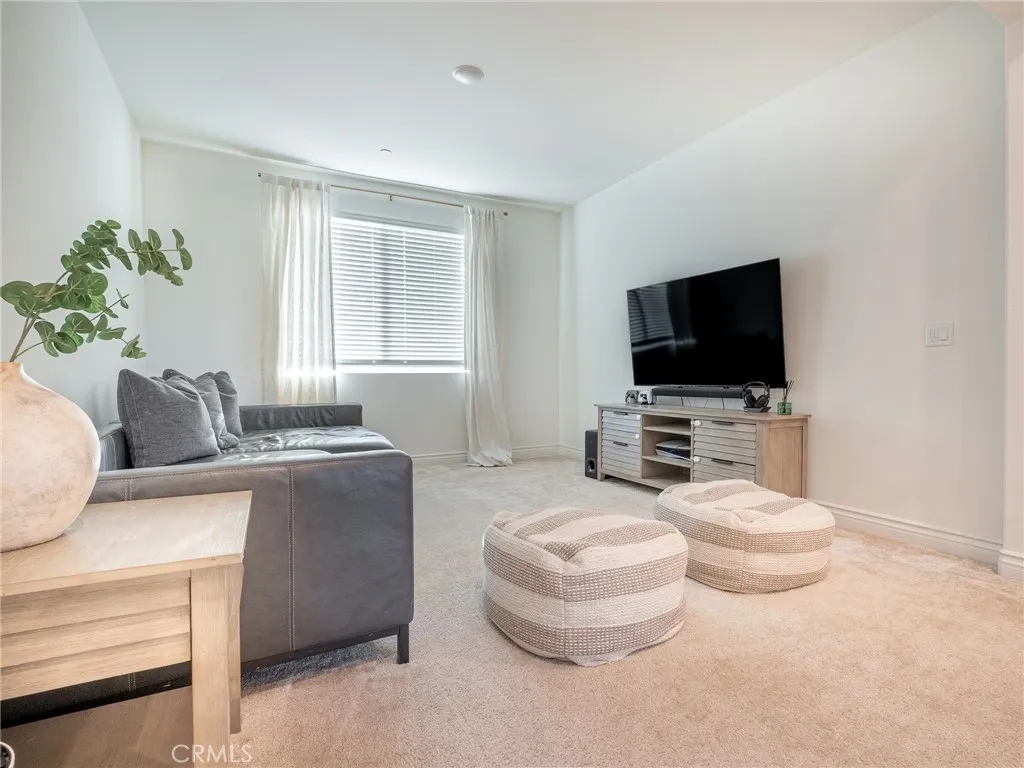 Additional image 75 of 32085 Deardoff Street, Menifee, CA 92584