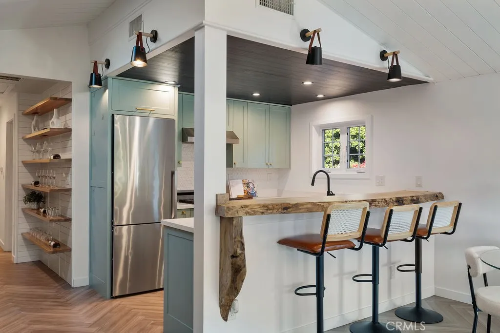 Additional image 120 of 3041 Atwater Ave, Los Angeles, CA 90039