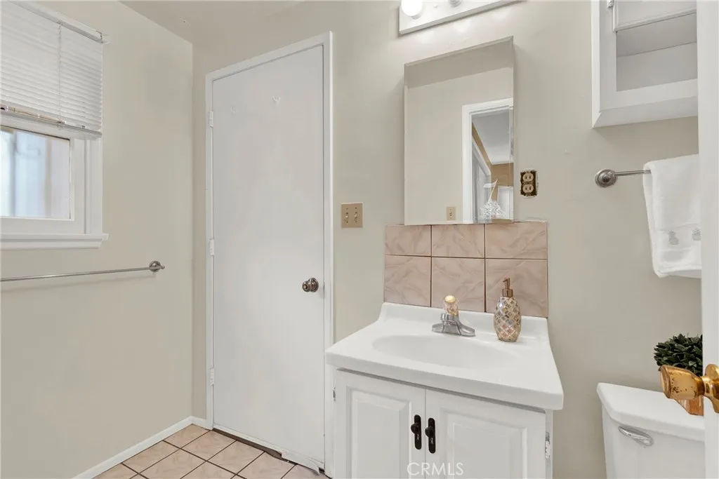 Additional image 41 of 1417 S Bromley Ave, West Covina, CA 91790