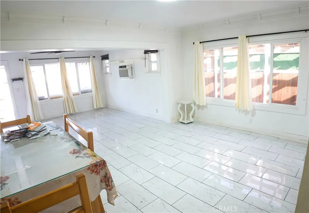 Additional image 5 of 1102 W 53rd Street, Los Angeles, CA 90037