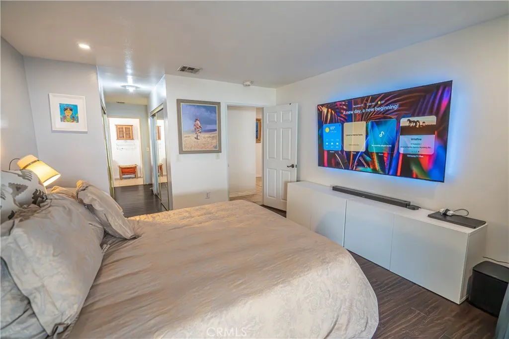 Additional image 79 of 15543 Dearborn, North Hills, CA 91343