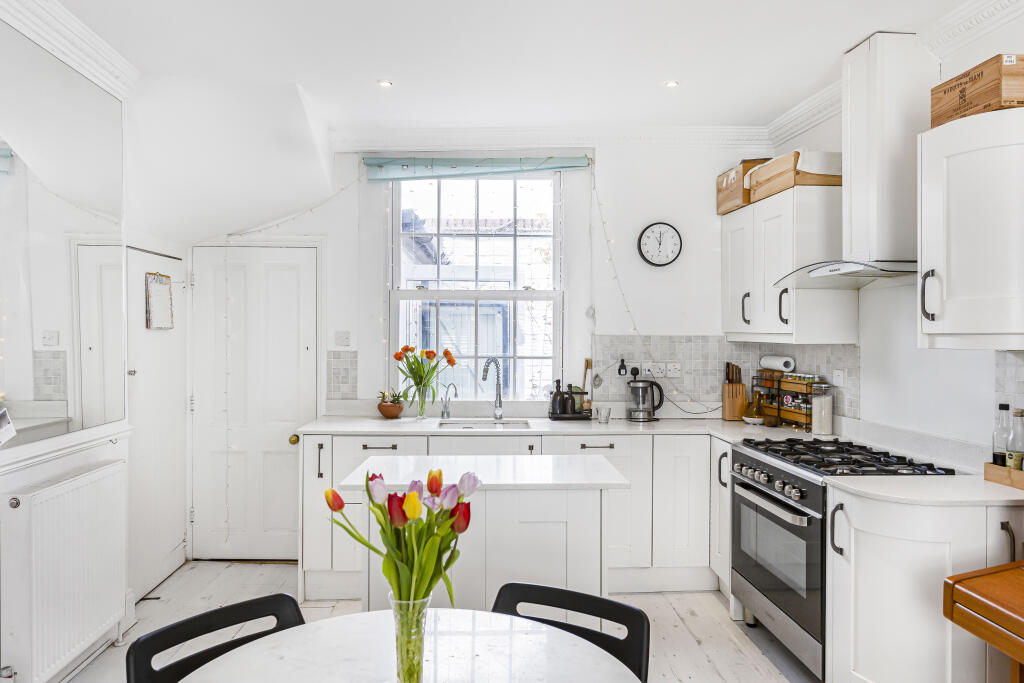 Additional image 4 of High Street, Welwyn, AL6