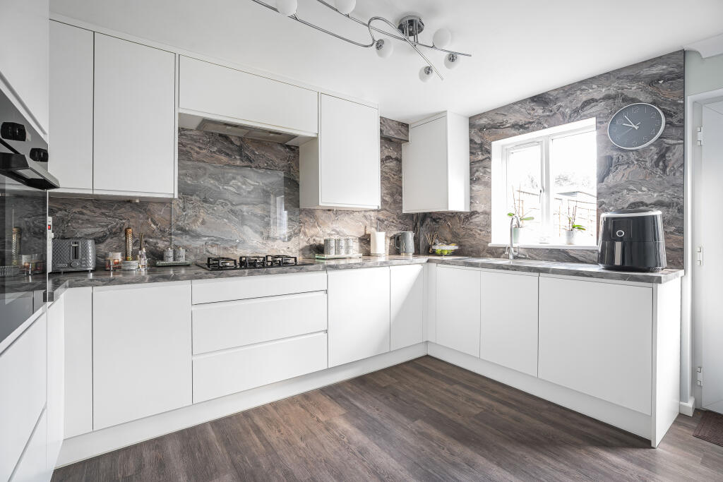 Additional image 2 of Dalewood, Welwyn Garden City, Hertfordshire, AL7