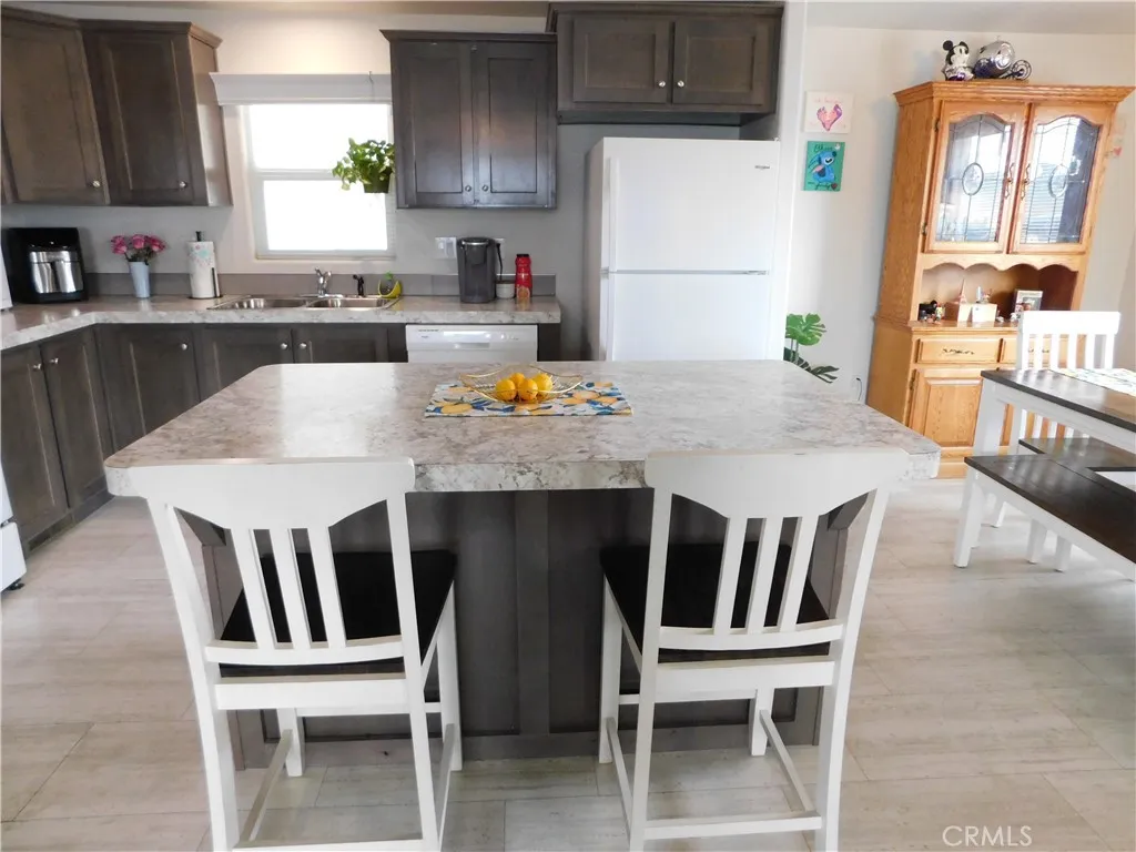 Additional image 14 of 2200 W Wilson St Unit 54, Banning, CA 92220