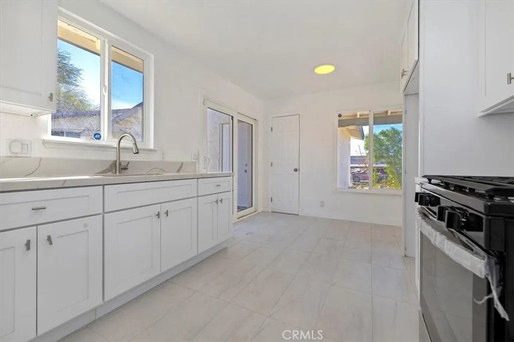 Additional image 38 of 66146 Acoma Ave, Desert Hot Springs, CA 92240