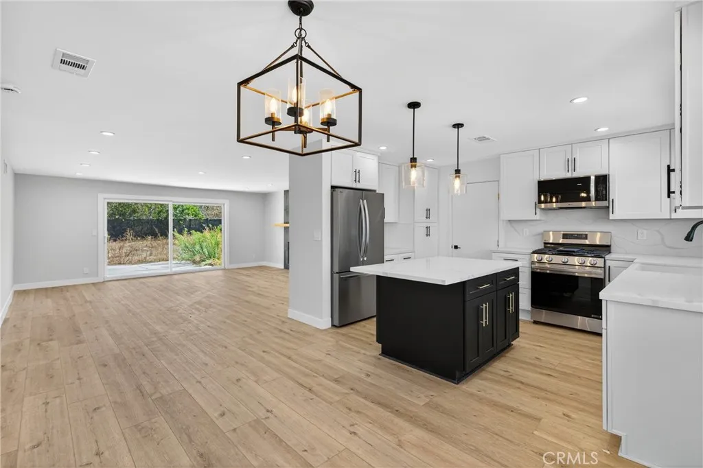 Additional image 13 of 1182 El Monte Dr, Simi Valley, CA 93065