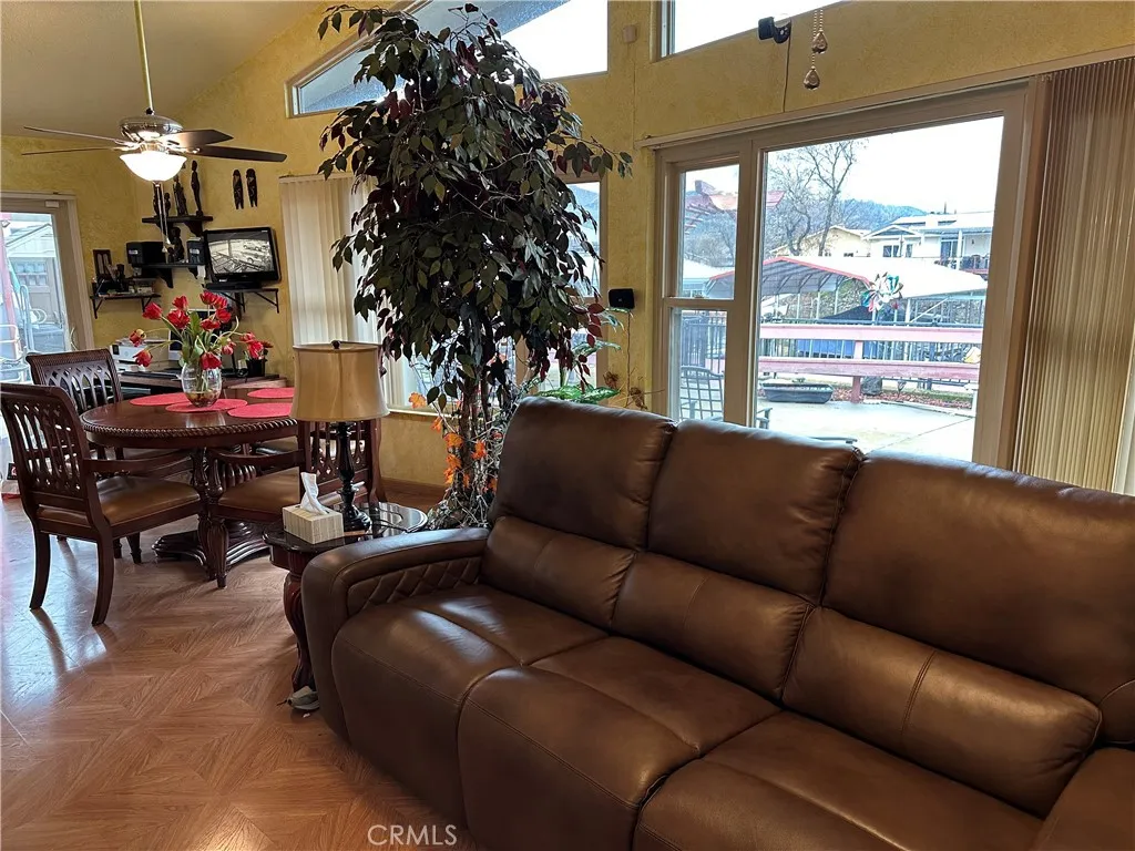 Additional image 44 of 554 Keys Blvd, Clearlake Oaks, CA 95423