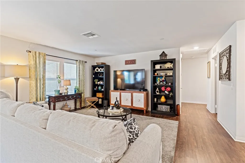 Additional image 24 of 44739 Aspen Street, Lancaster, CA 93535