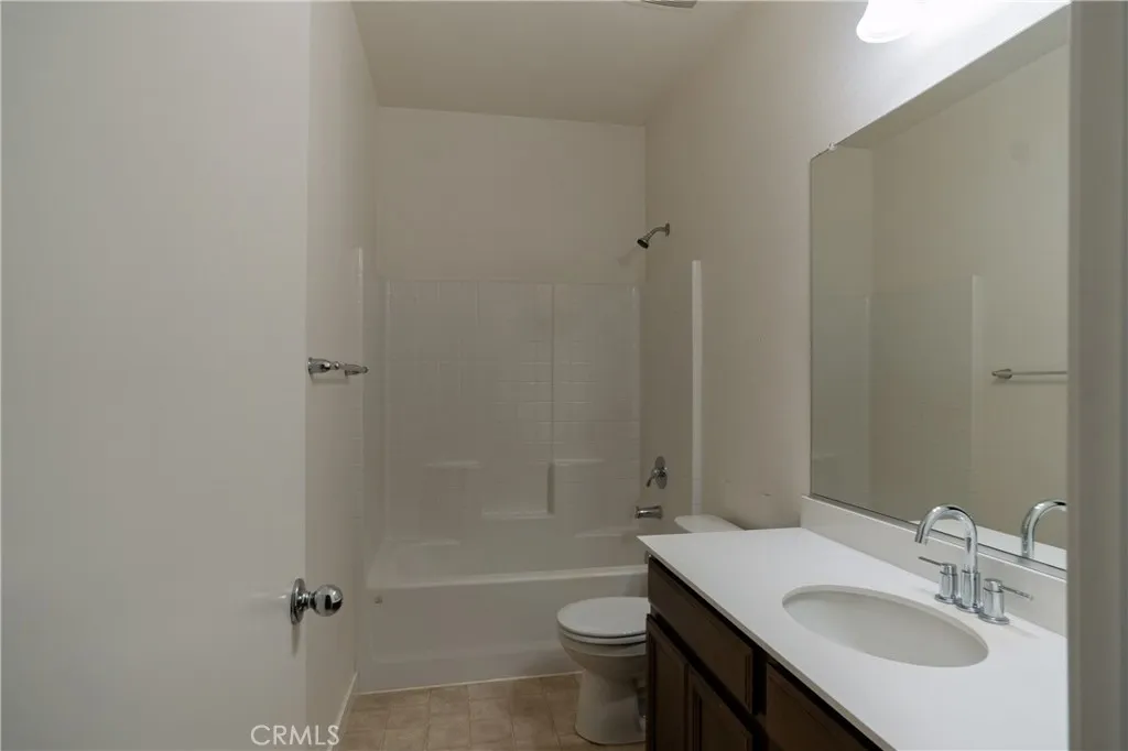 Additional image 43 of 1705 Spadafore Street, Los Banos, CA 93635