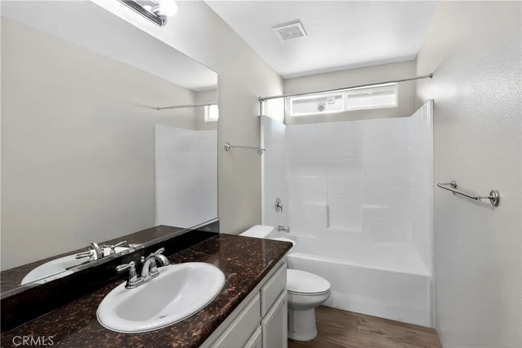 Property image for 20726 Nisqually Rd, Apple Valley, CA 92308