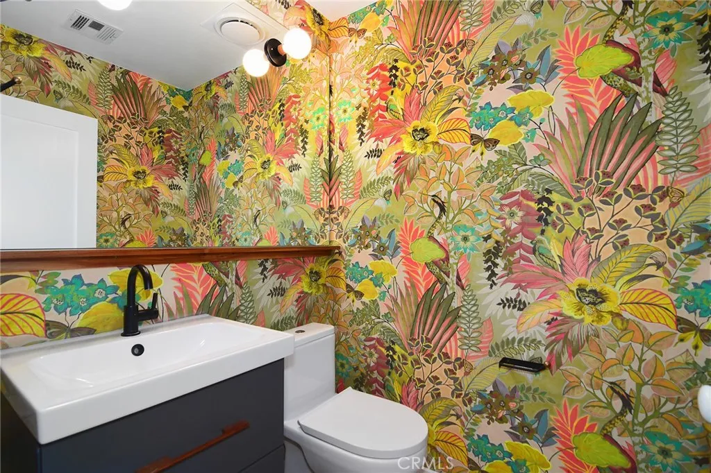 Additional image 4 of 4676 Arriba Drive, Tarzana, CA 91356