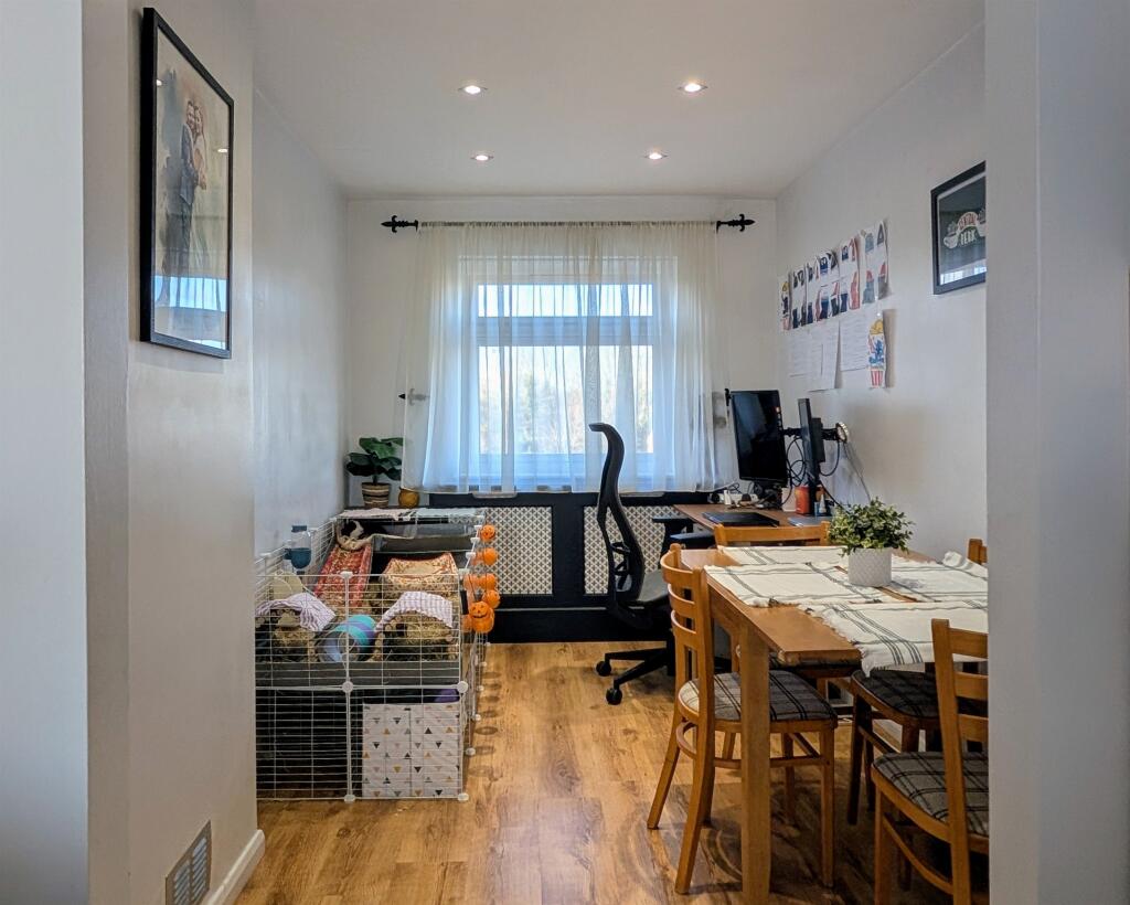 Additional image 3 of Kingscroft, Welwyn Garden City