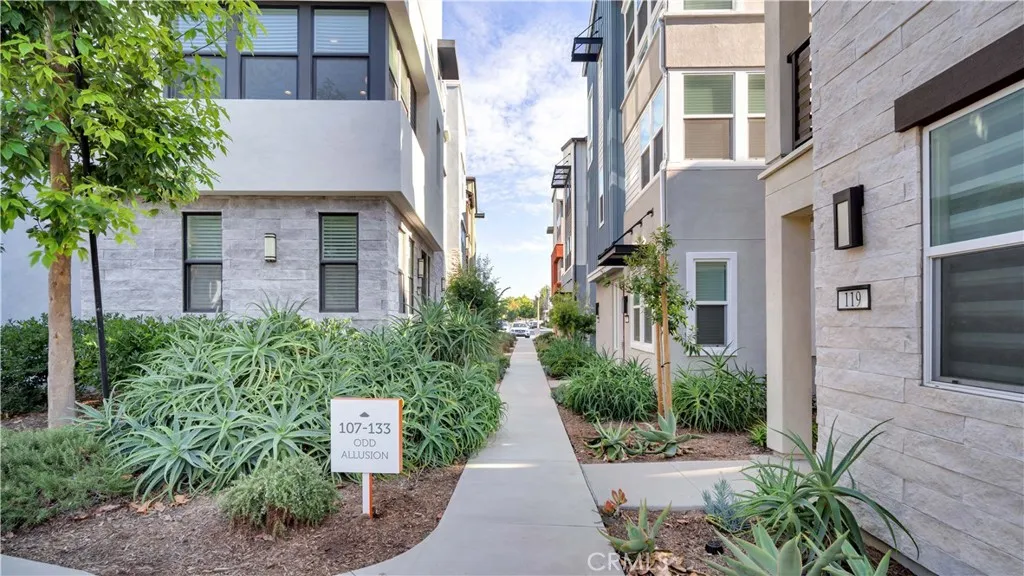 Additional image 34 of 125 Allusion, Irvine, CA 92618