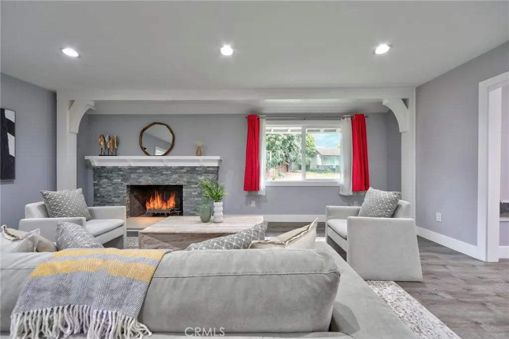 Additional image 7 of 3212 W Valley Heart Drive, Burbank, CA 91505