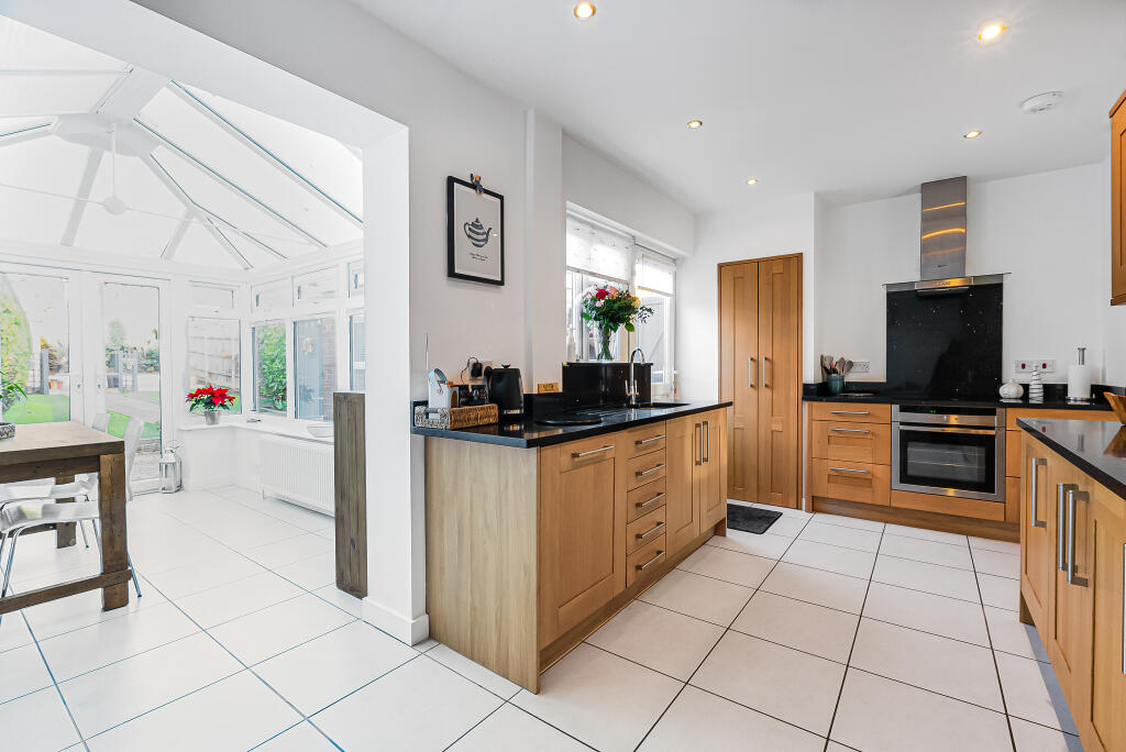 Additional image 14 of Great Ganett, Welwyn Garden City, Hertfordshire, AL7