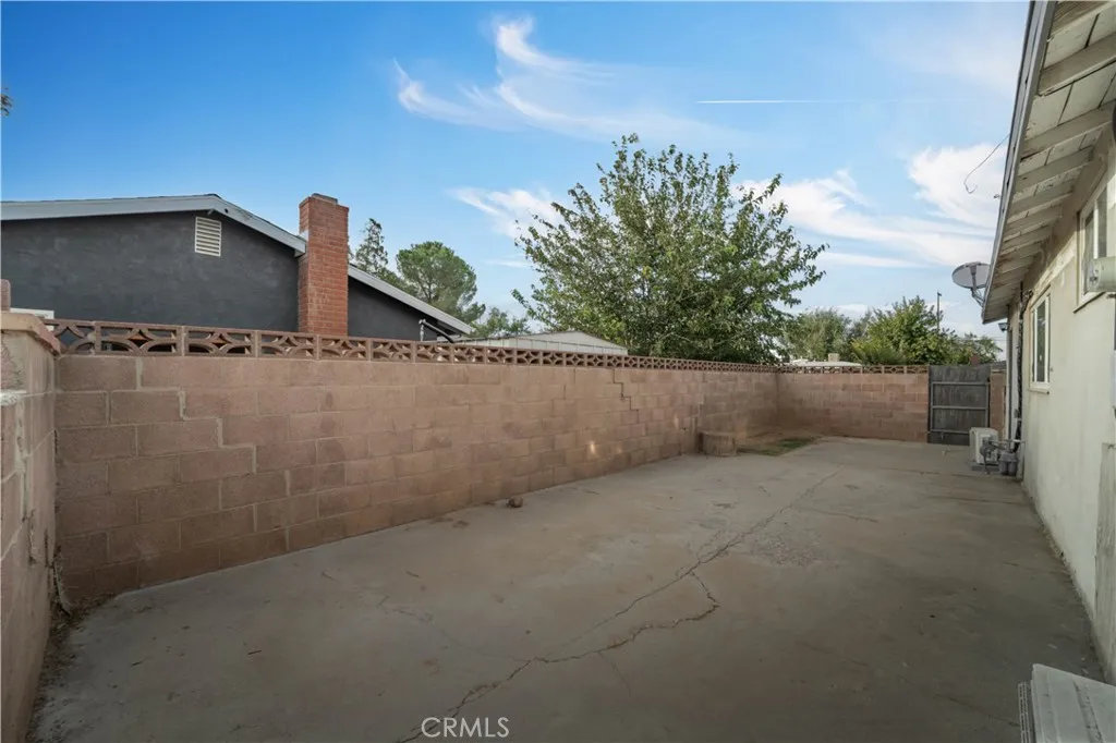 Additional image 15 of 1042 West Avenue J10, Lancaster, CA 93534