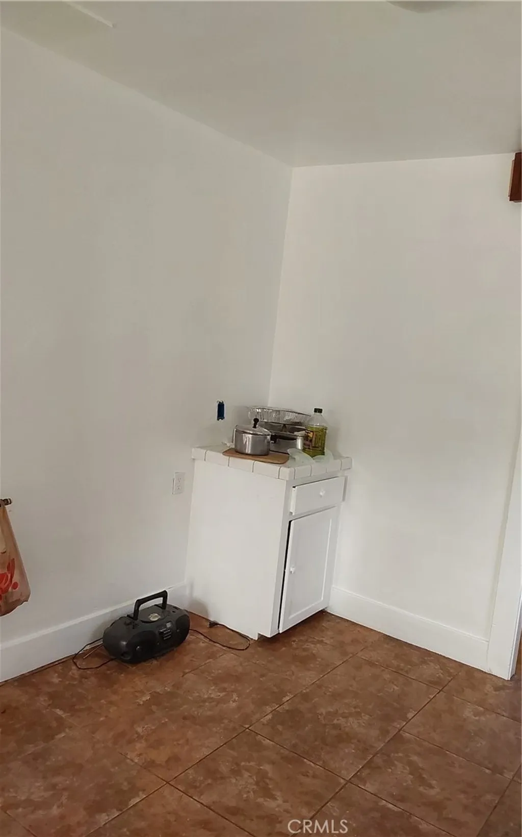 Additional image 22 of 824 W 74th St, Los Angeles, CA 90044