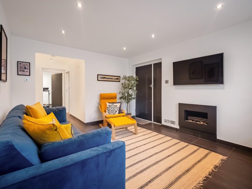 Additional image 21 of Architecturally re-imagined home, Sandpit Lane, St. Albans, Hertfordshire, AL4