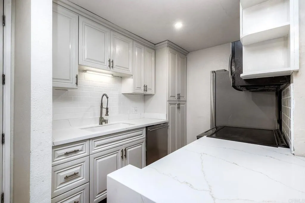 Additional image 2 of 6406 Friars Road, San Diego, CA 92108